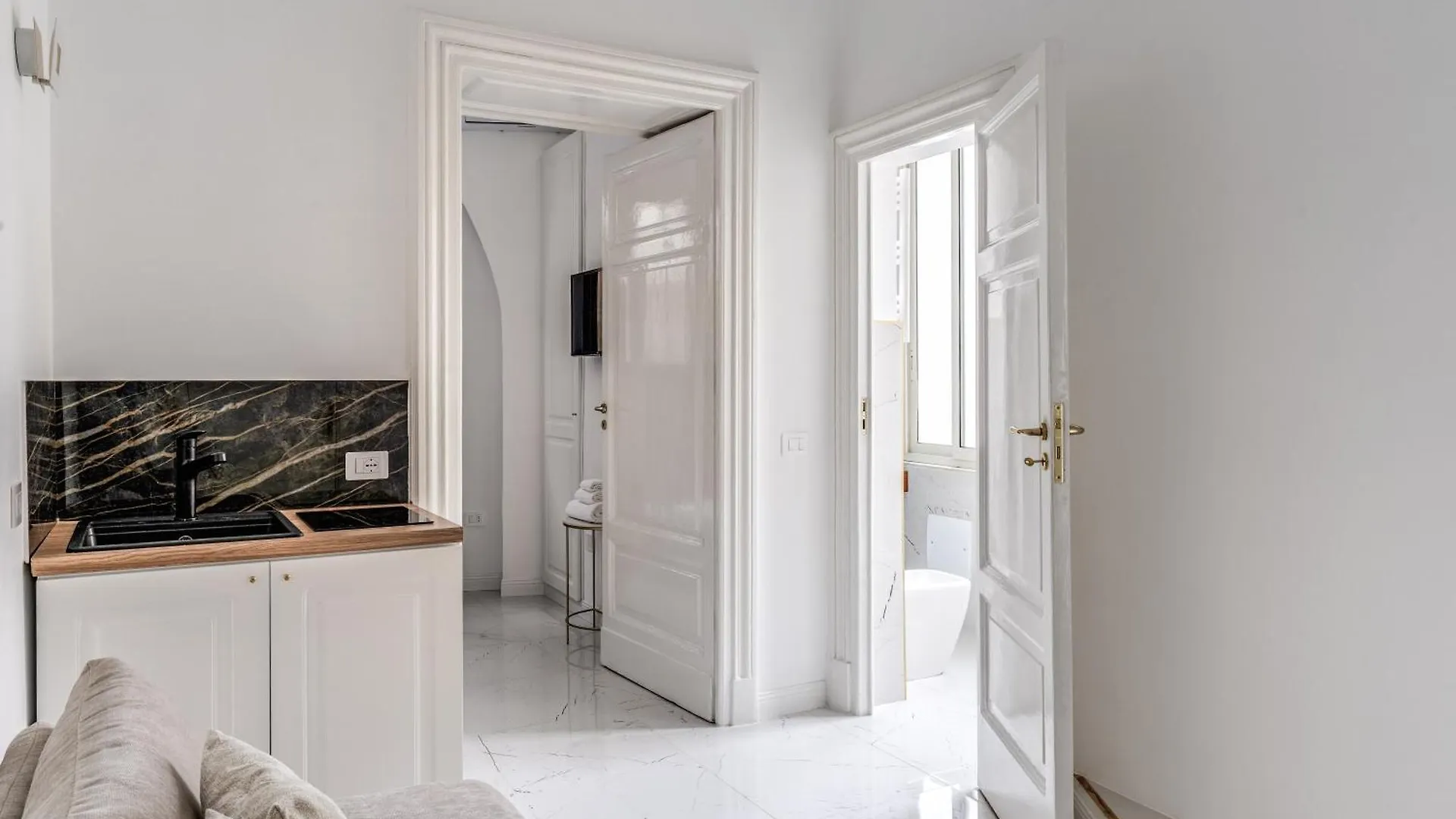 Hotel Palazzetto Santa Lucia Nápoles Pensión