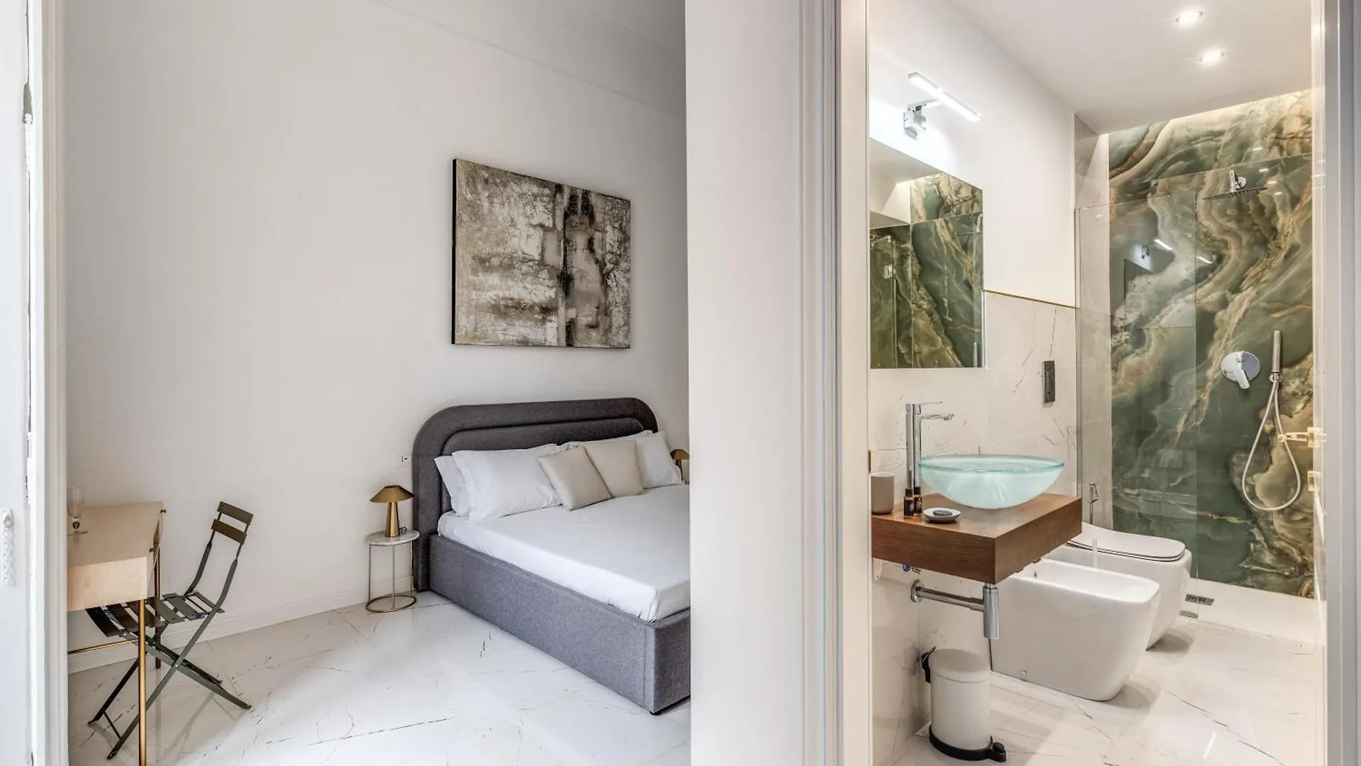 Pensión Hotel Palazzetto Santa Lucia Nápoles Italia