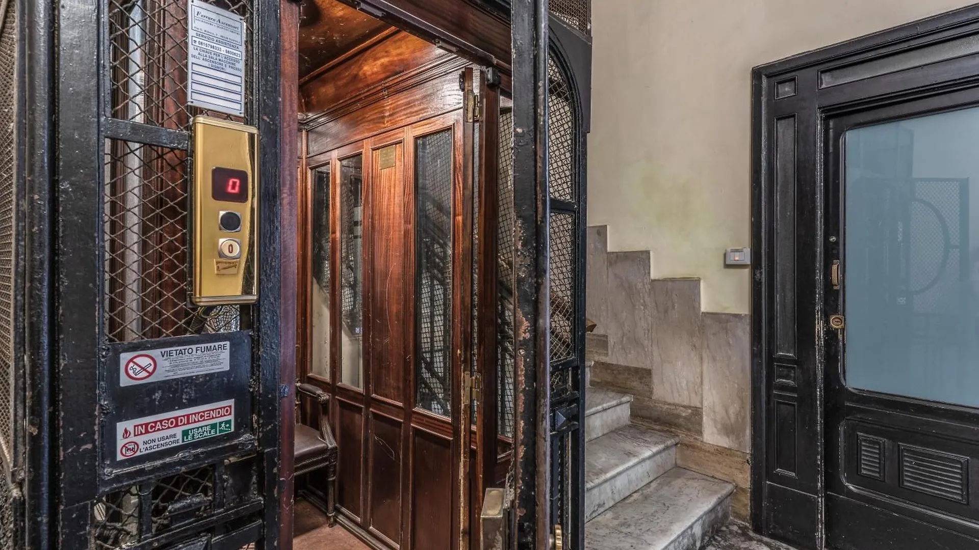 Pensión Hotel Palazzetto Santa Lucia Nápoles
