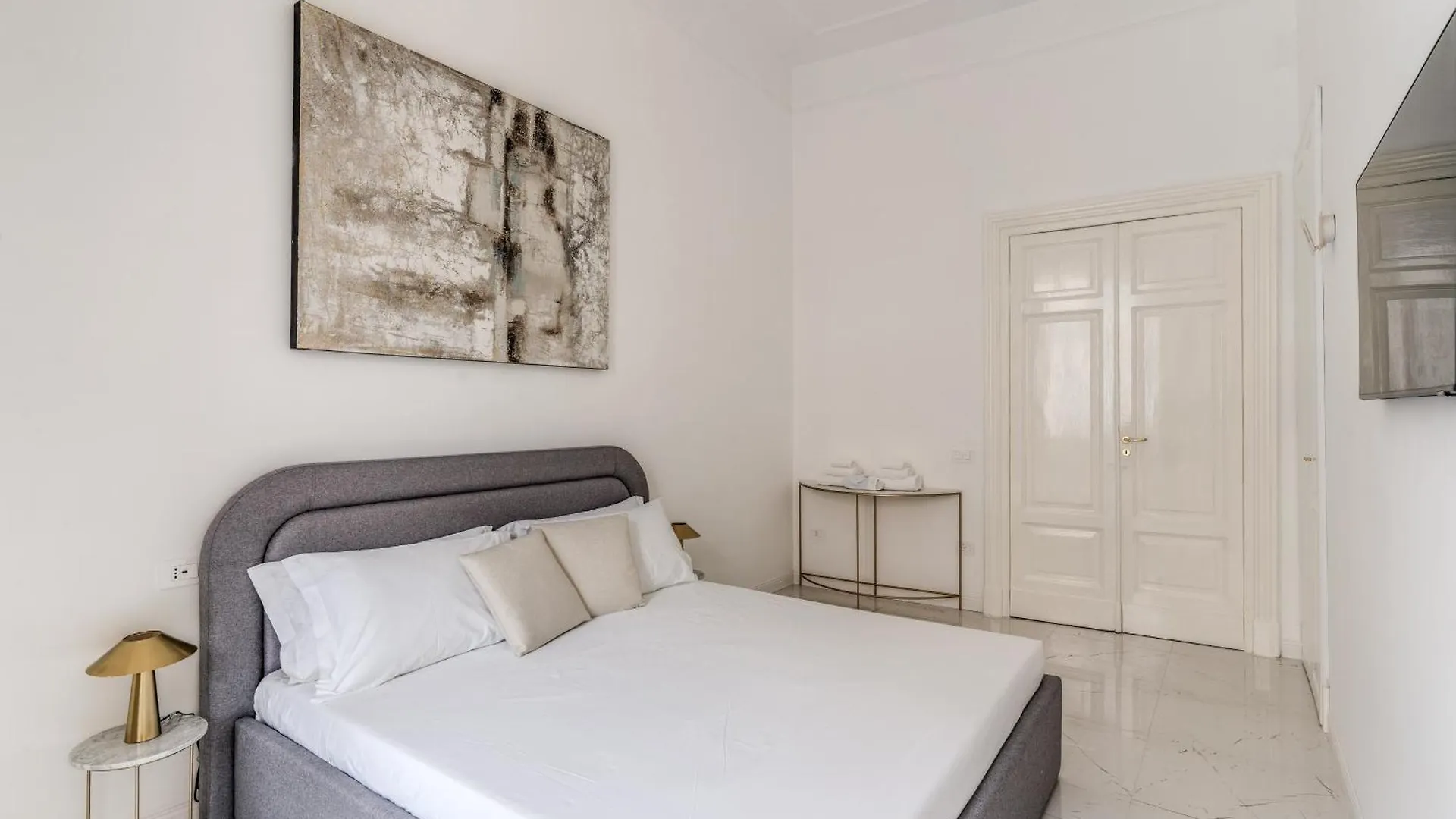 Palazzetto Santa Lucia Hotel Naples 0*,  Italy